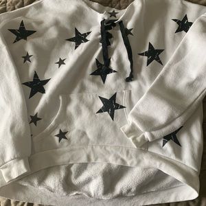 Cropped white star print sweatshirt medium